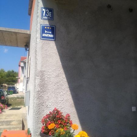 Apartman Ana Srima Exterior photo